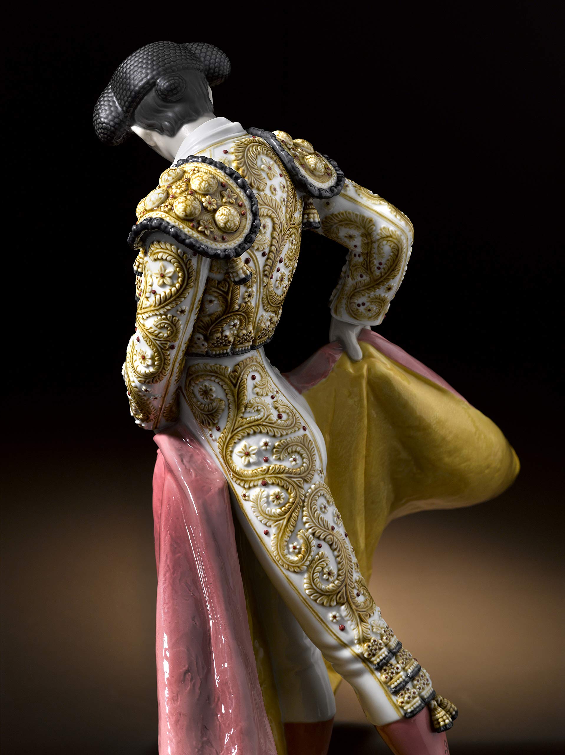 Lladró Il Matador figurina bianca in porcellana