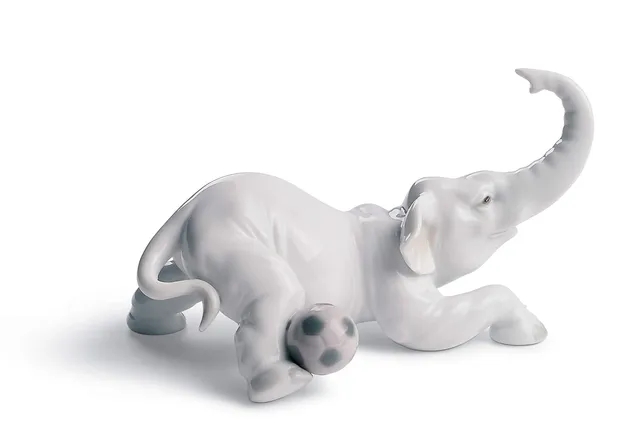 Lladró Sculture Goal figurina porcellana elefante con palla