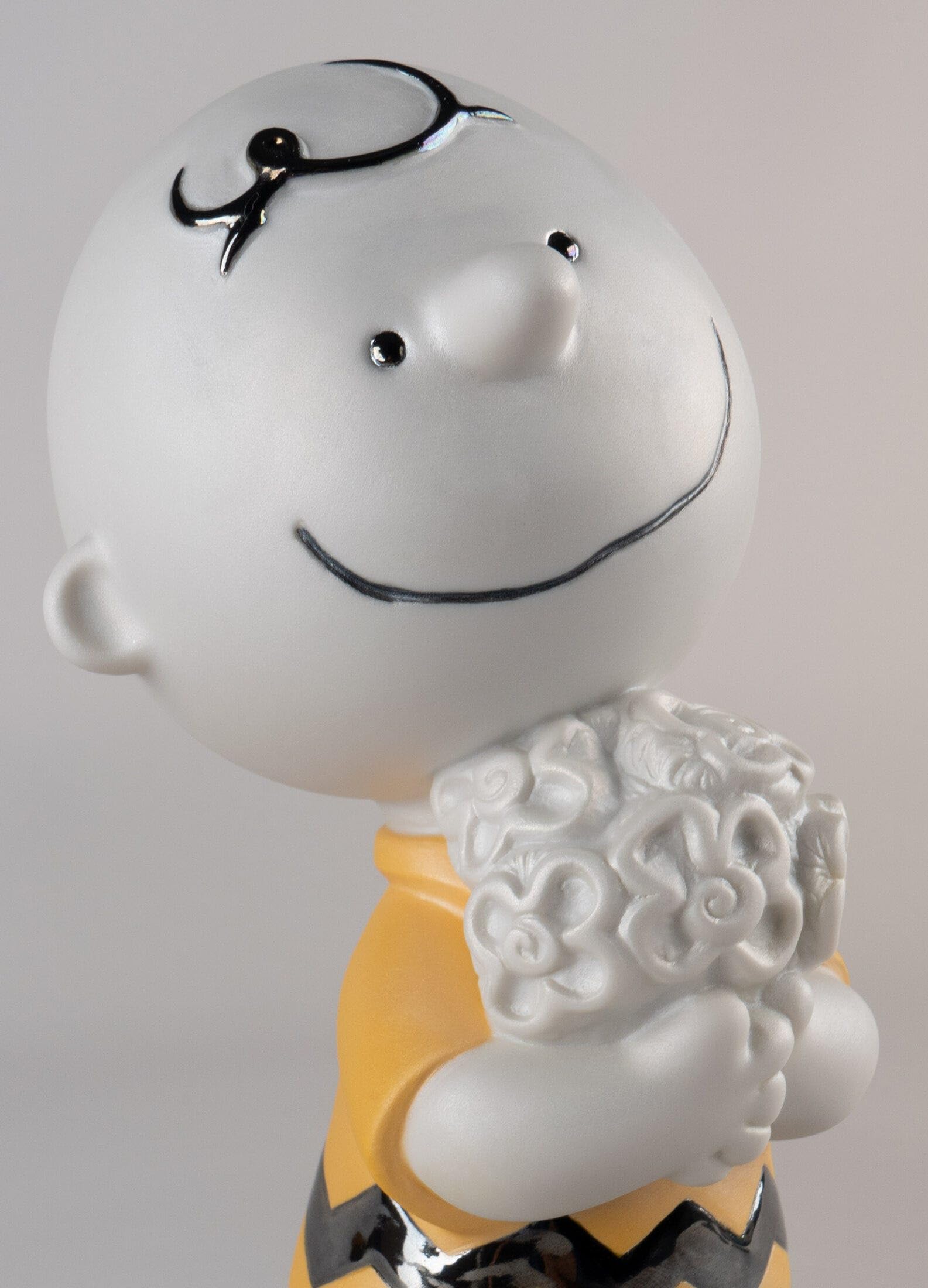 Lladró Sculture Pop Charlie Brown Snoopy statuetta