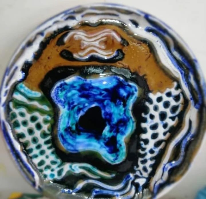 Raffaela Russo Arredo 04 piatto ceramica dipinto a mano