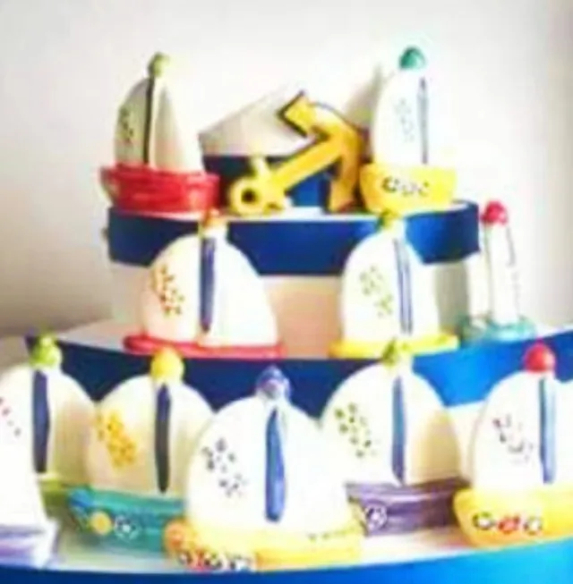 Raffaela Russo Bomboniere barca a vela in ceramica