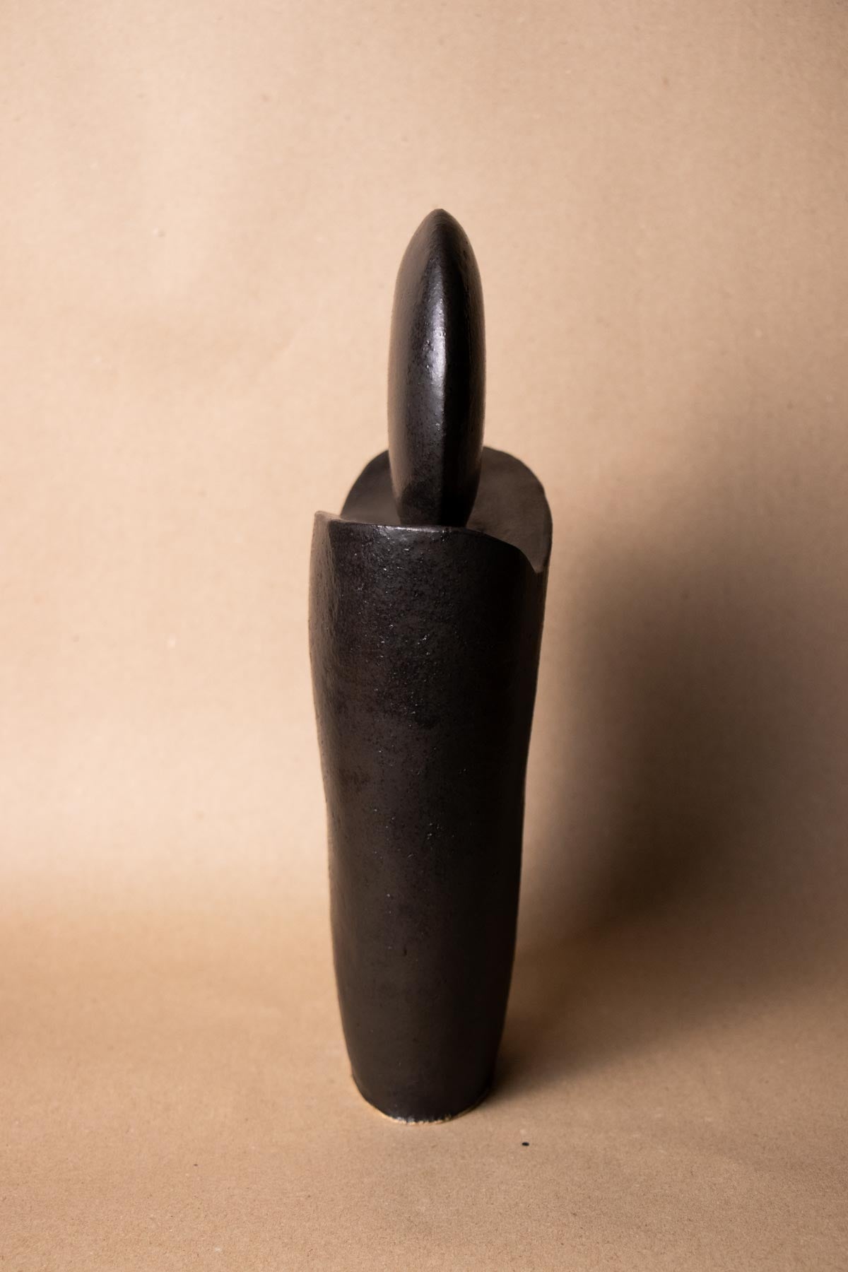 ClaireLune Luna Nuova II scultura in grès nero 27,5 cm