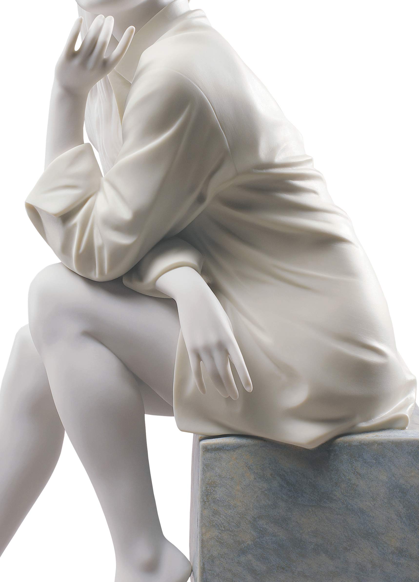Lladró Un Momento di Tranquillità figurina donna porcellana