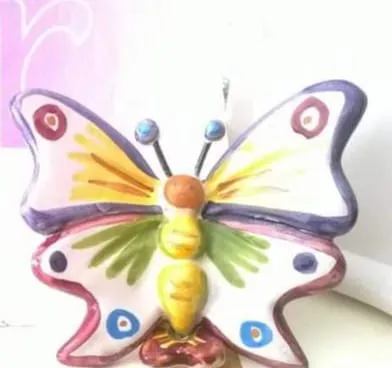 Raffaela Russo Bomboniere farfalla 02 ceramica dipinta a mano