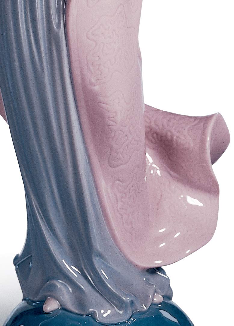 Lladró Sculture Vergine con Fiori Figurina Maria Porcellana