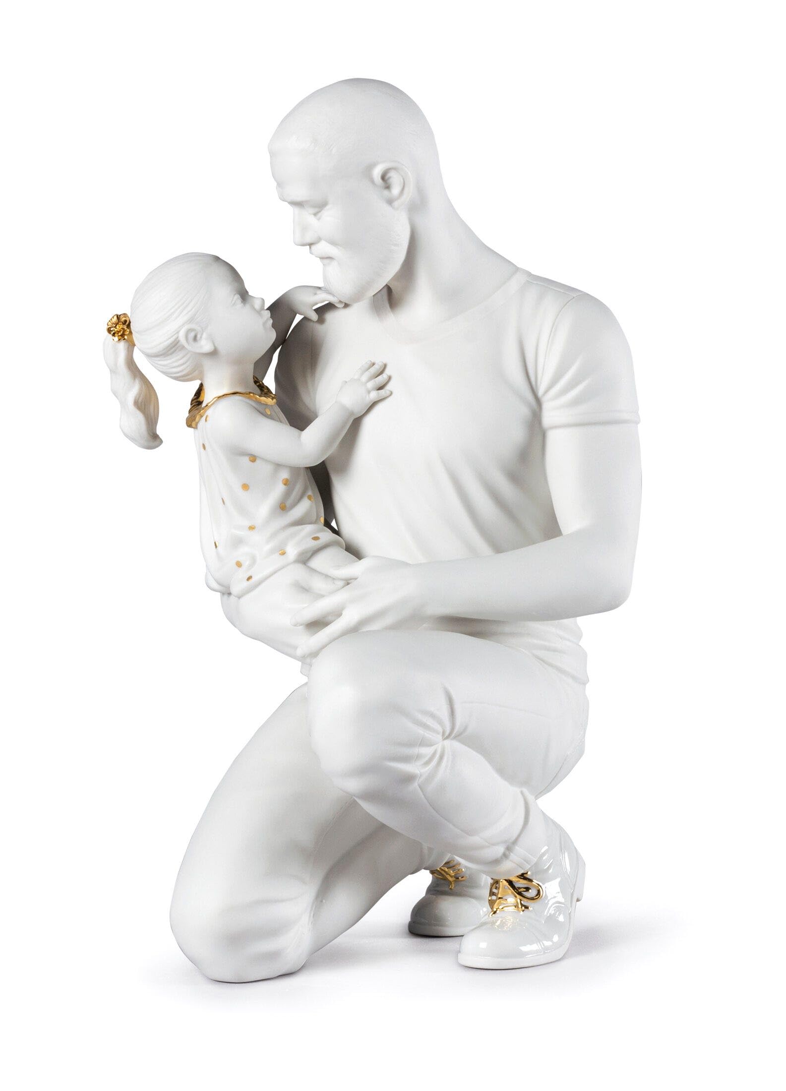 Lladró Tra le Braccia di Papà Scultura Bianco e Oro
