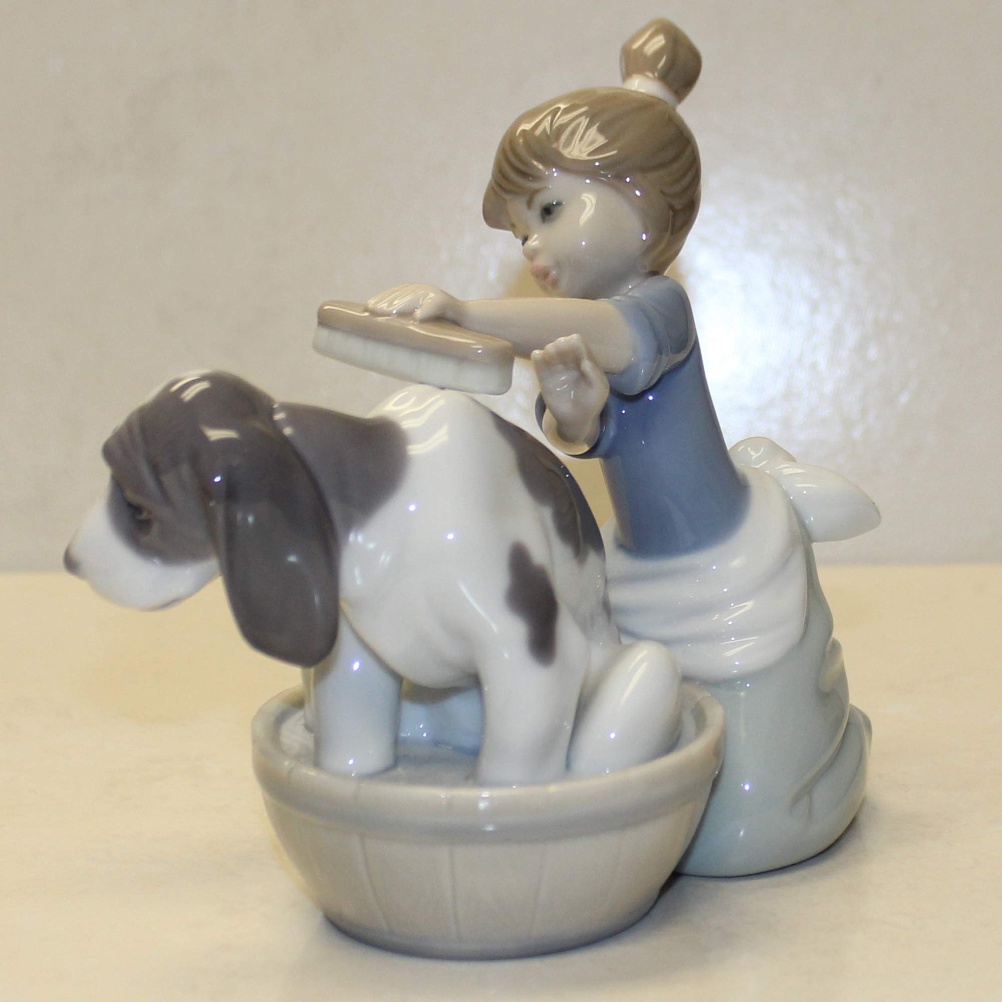 Lladró Sculture Il Bagno Del Cane Figurina Porcellana Ragazza