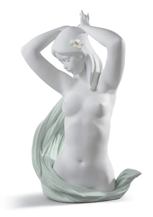 Lladró Venere figurina donna porcellana bianca opaca