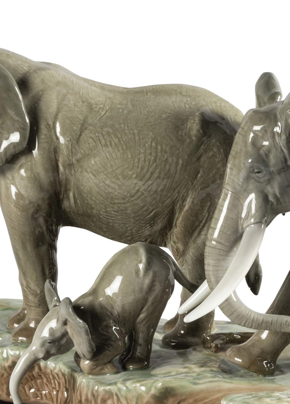 Lladró Una Sosta Lungo il Cammino Scultura Elefante