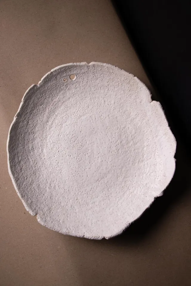 ClaireLune Untitled I piatto rituale bianco 21 cm
