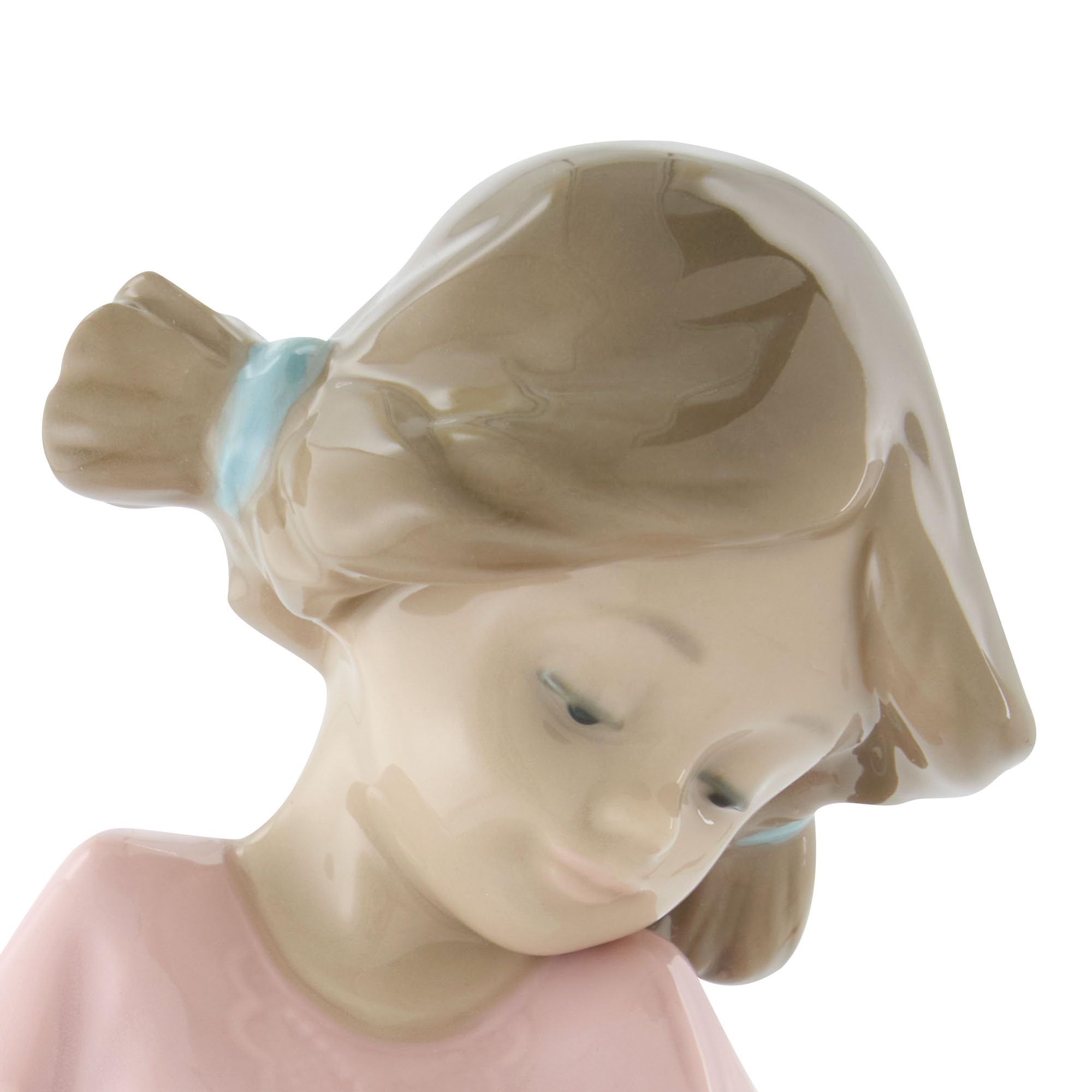 Lladró NAO 2001744 So Shy Special Edition statuetta bambina