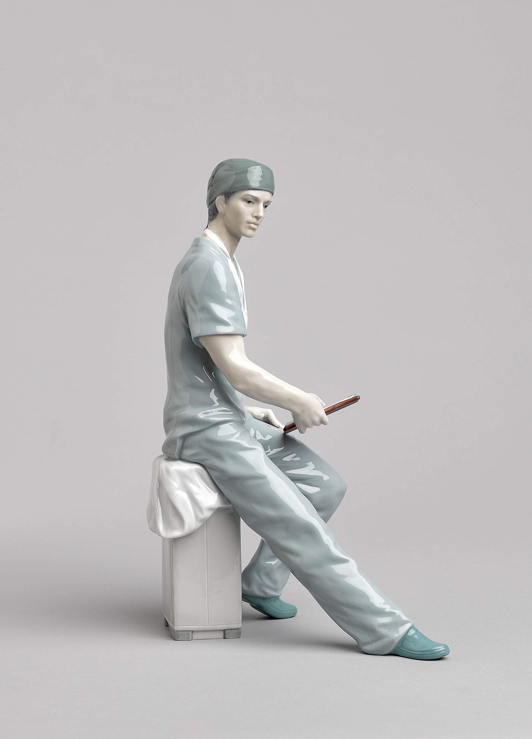 Lladró Sculture Chirurgo figura medico porcellana verde