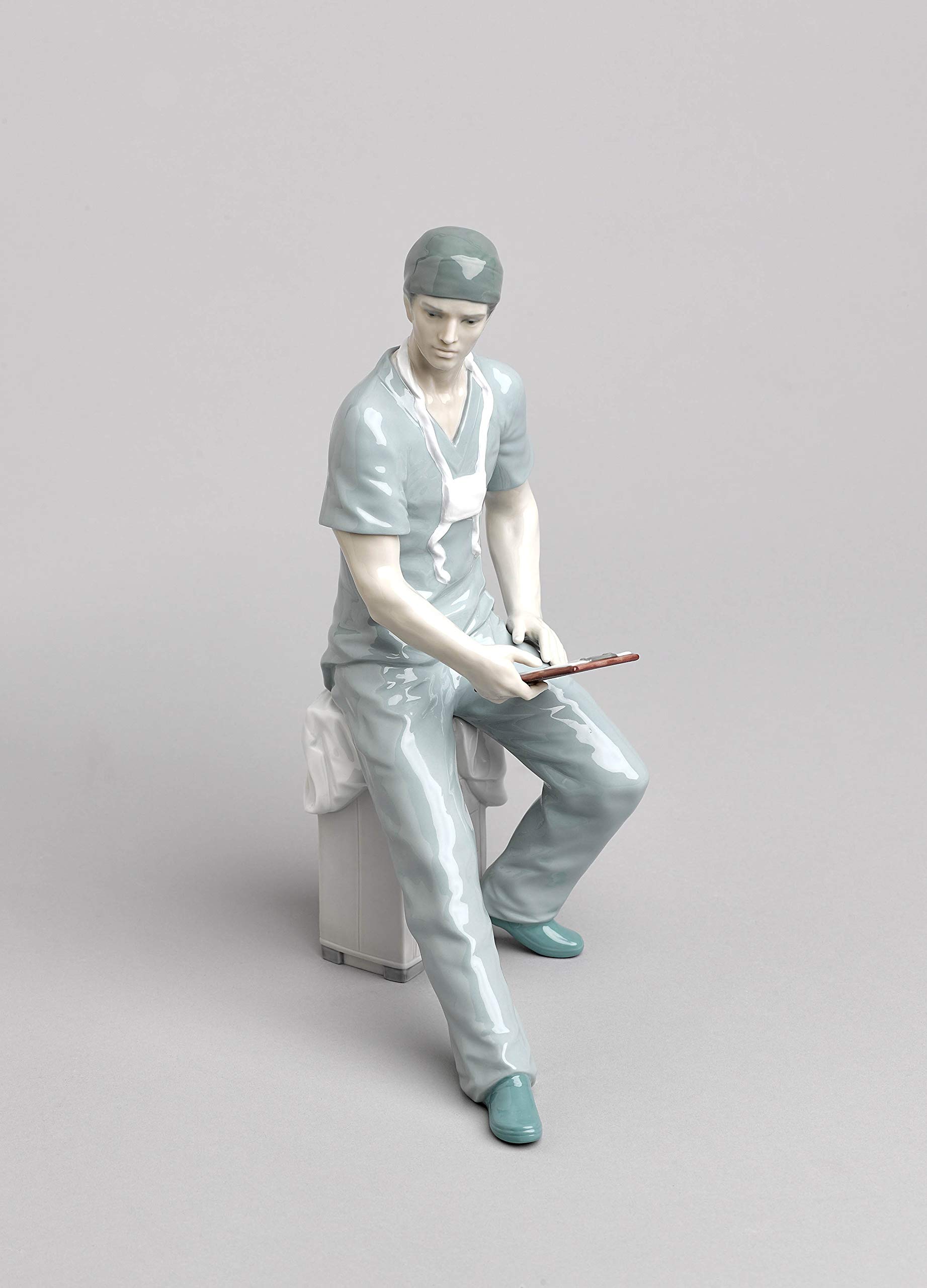Lladró Sculture Chirurgo figura medico porcellana verde