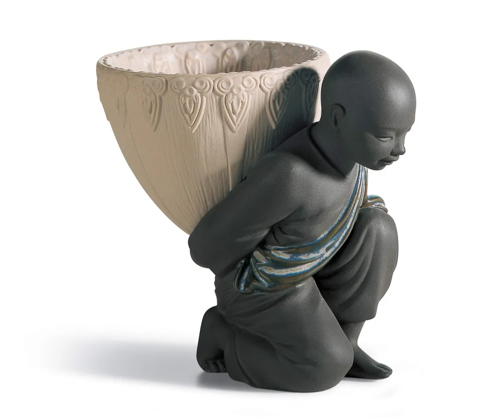 Lladró Sculture Porta Potpourri Dietro gres nero 13 cm