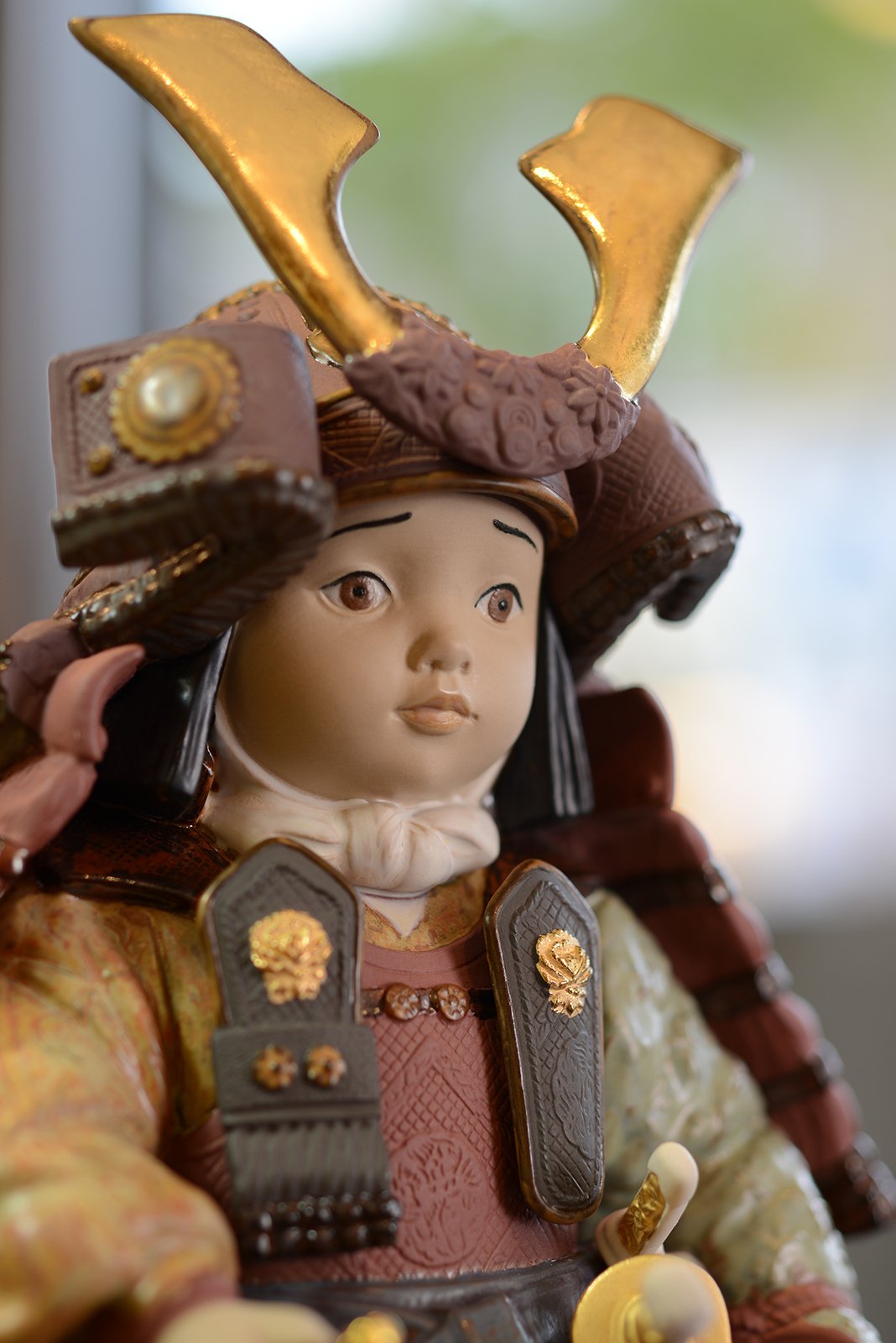 Lladró Alta Porcellana Bambino Samurai figurina lustro oro