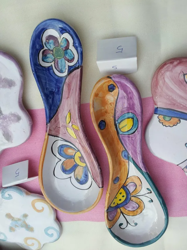 Raffaela Russo Stoviglieria Portacucchiaio in ceramica dipinto