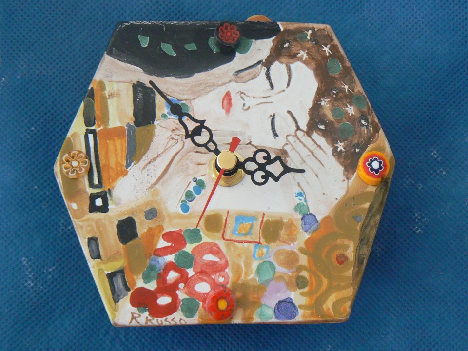 Raffaela Russo Klimt 01 orologio ceramica dipinto a mano oro