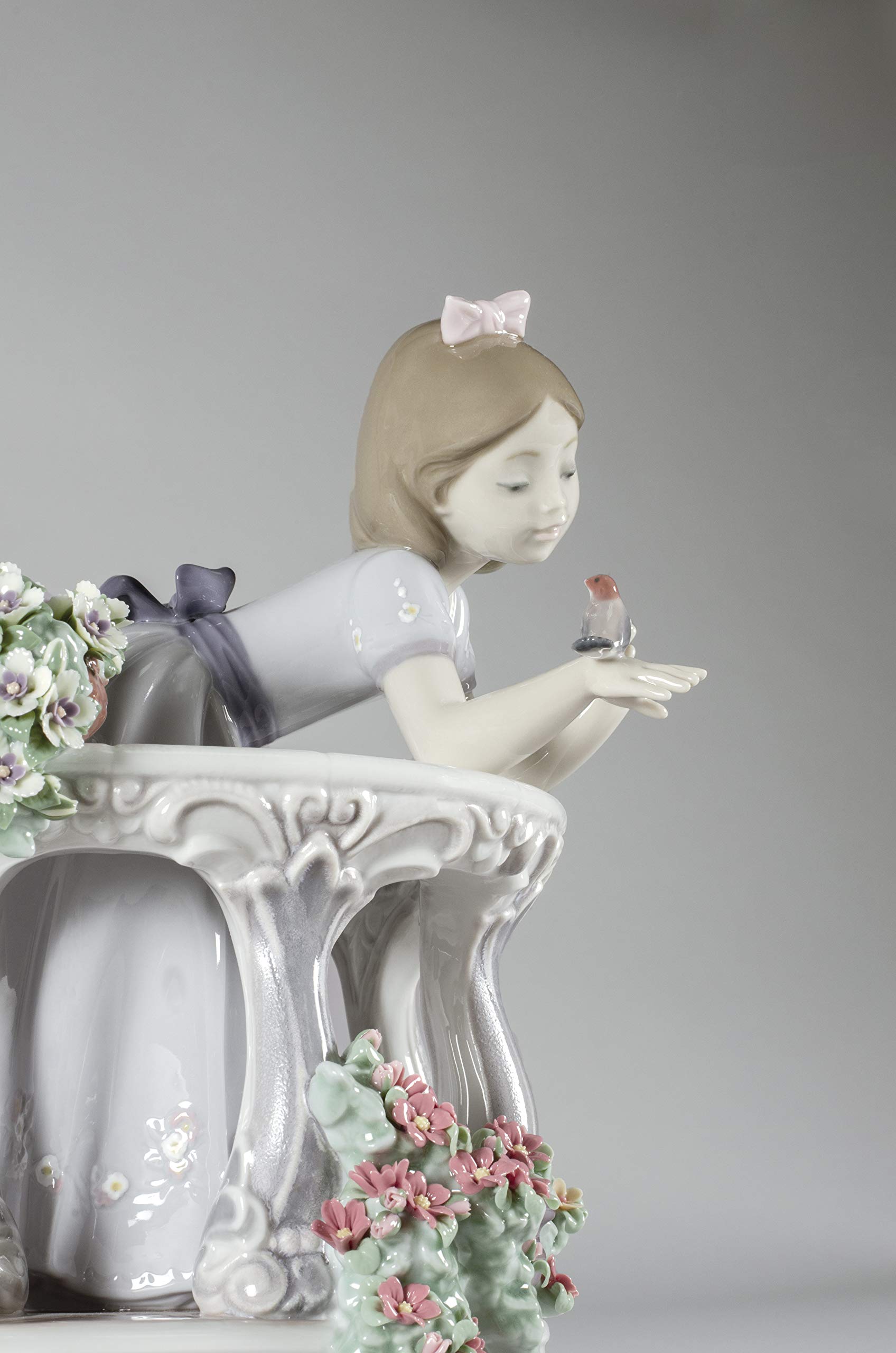 Lladró Sculture Risveglio Primavera figurina bimba fiori