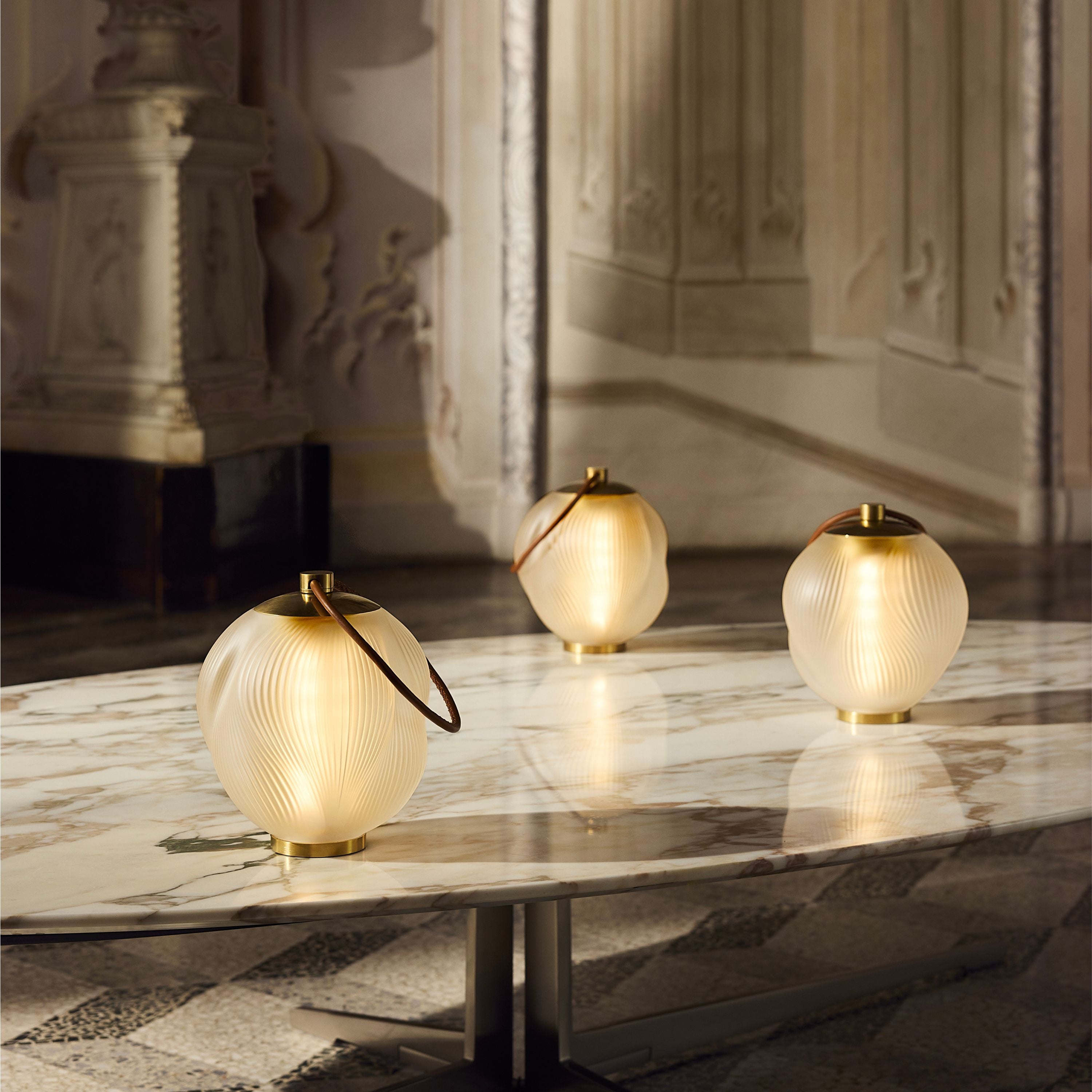 René Lalique Alizé Lampada Portatile Cristallo Oro