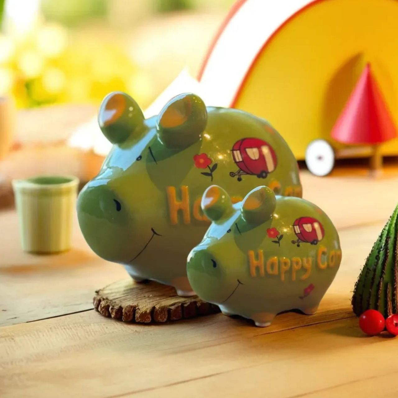 Sparschwein Happy Camper salvadanaio maiale ceramica verde