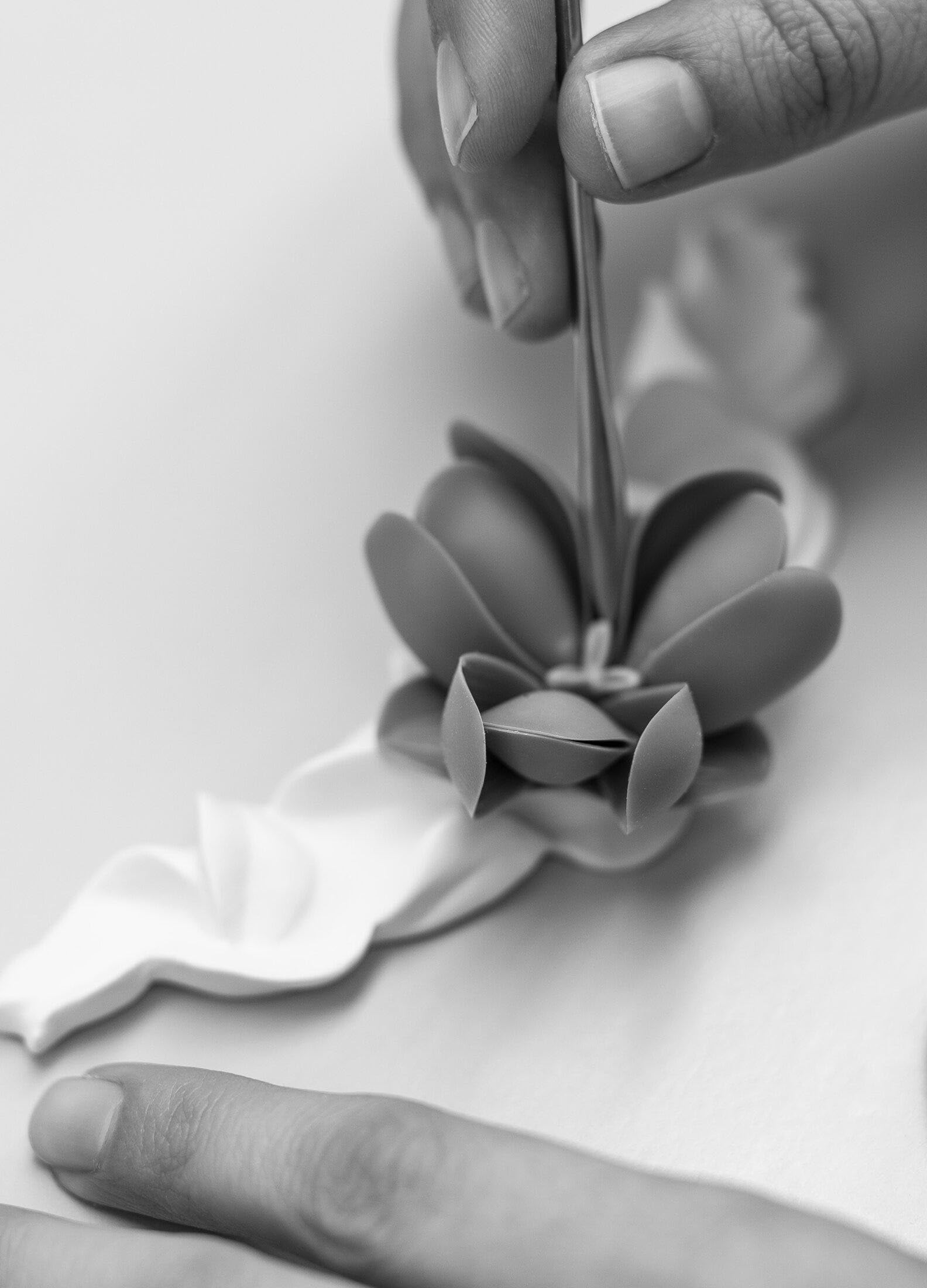 Lladró Gioielli Orchidea Collana in porcellana fiore bianco