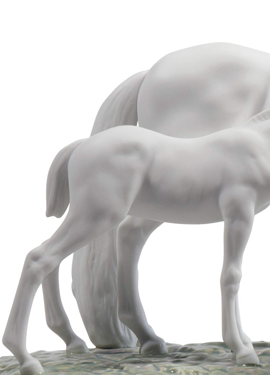 Lladró Alta Porcellana Cavalli nel Prato scultura cavalli