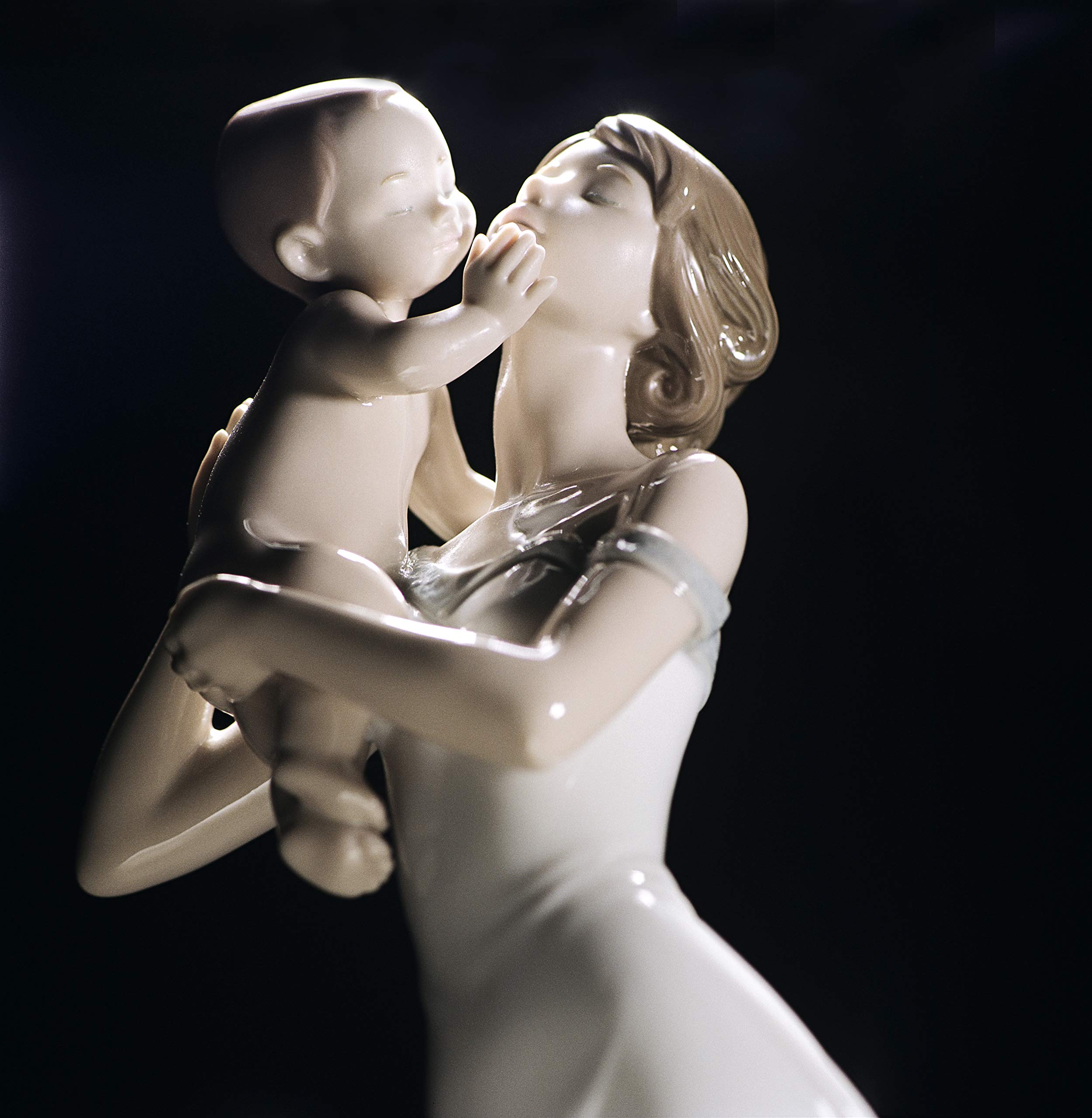Lladró Amore Incondizionato figurina madre porcellana