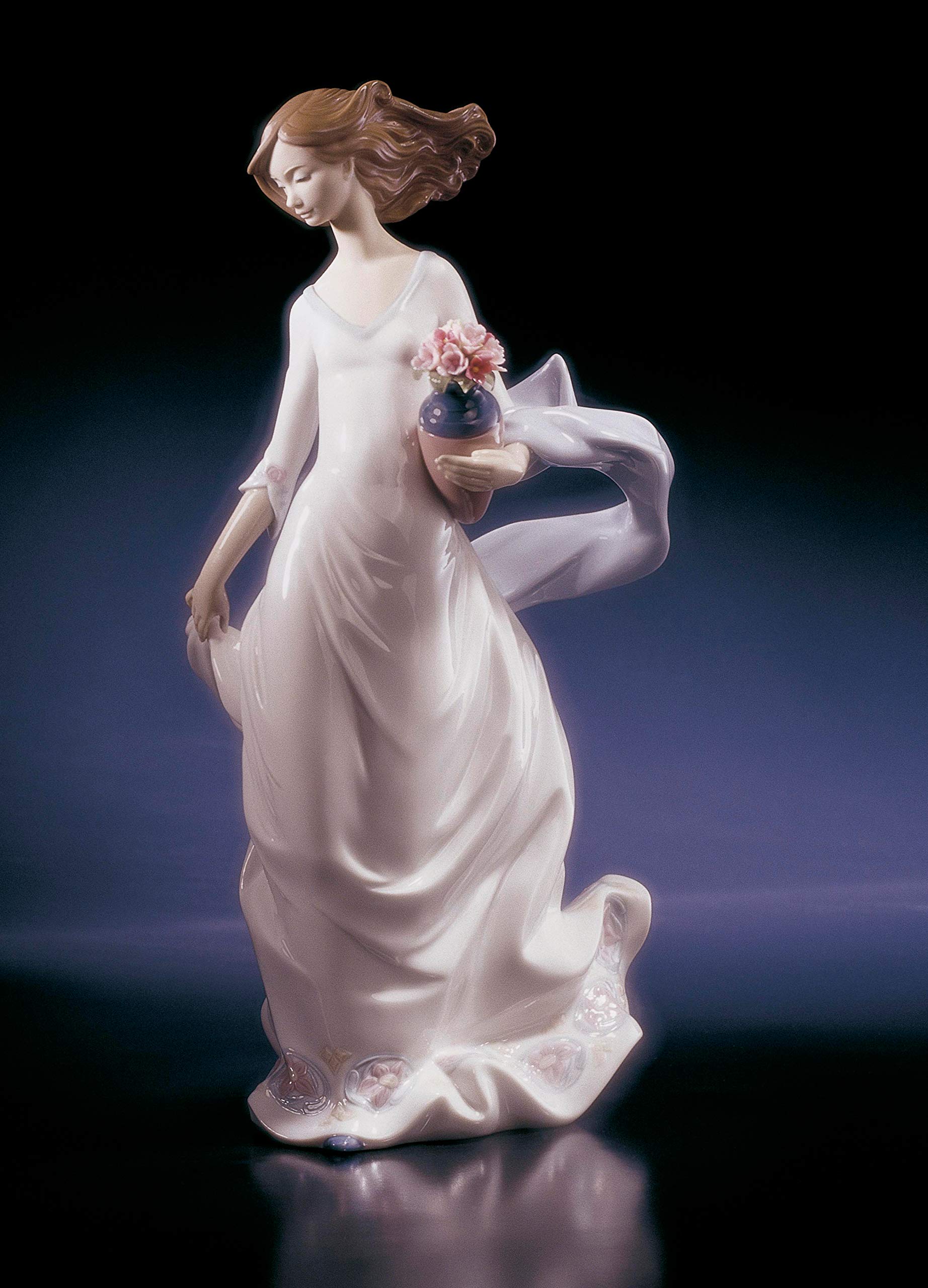 Lladró Sculture Attimi di Sogno figurina donna porcellana fatta a mano