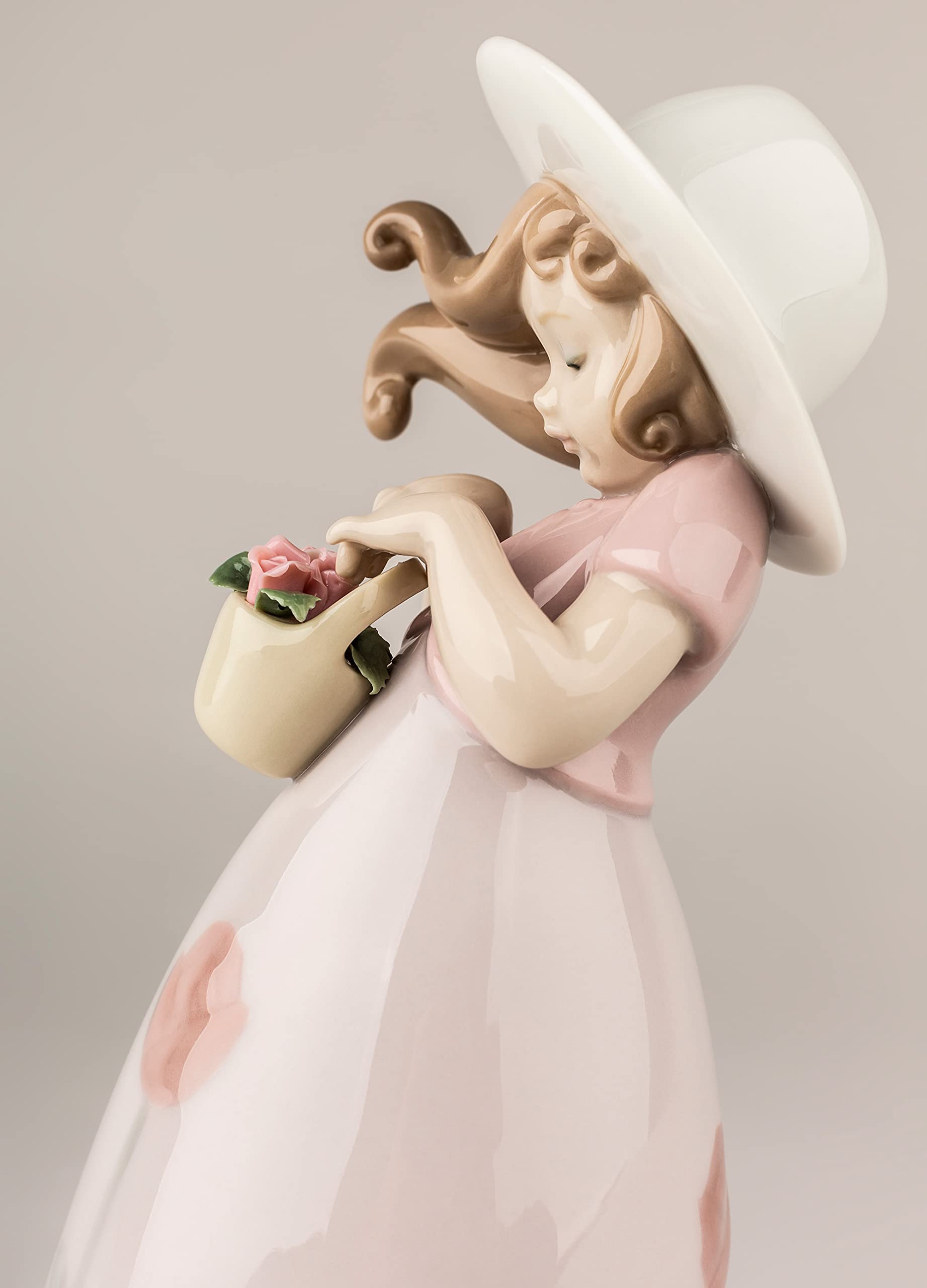 Lladró Sculture Bimba Piccola Rosa figura ragazza porcellana