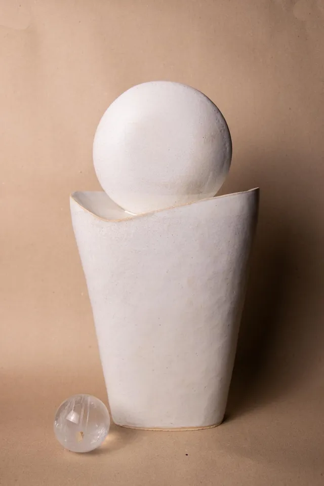 ClaireLune Serie Luna Luna Piena I scultura grès bianco 37cm