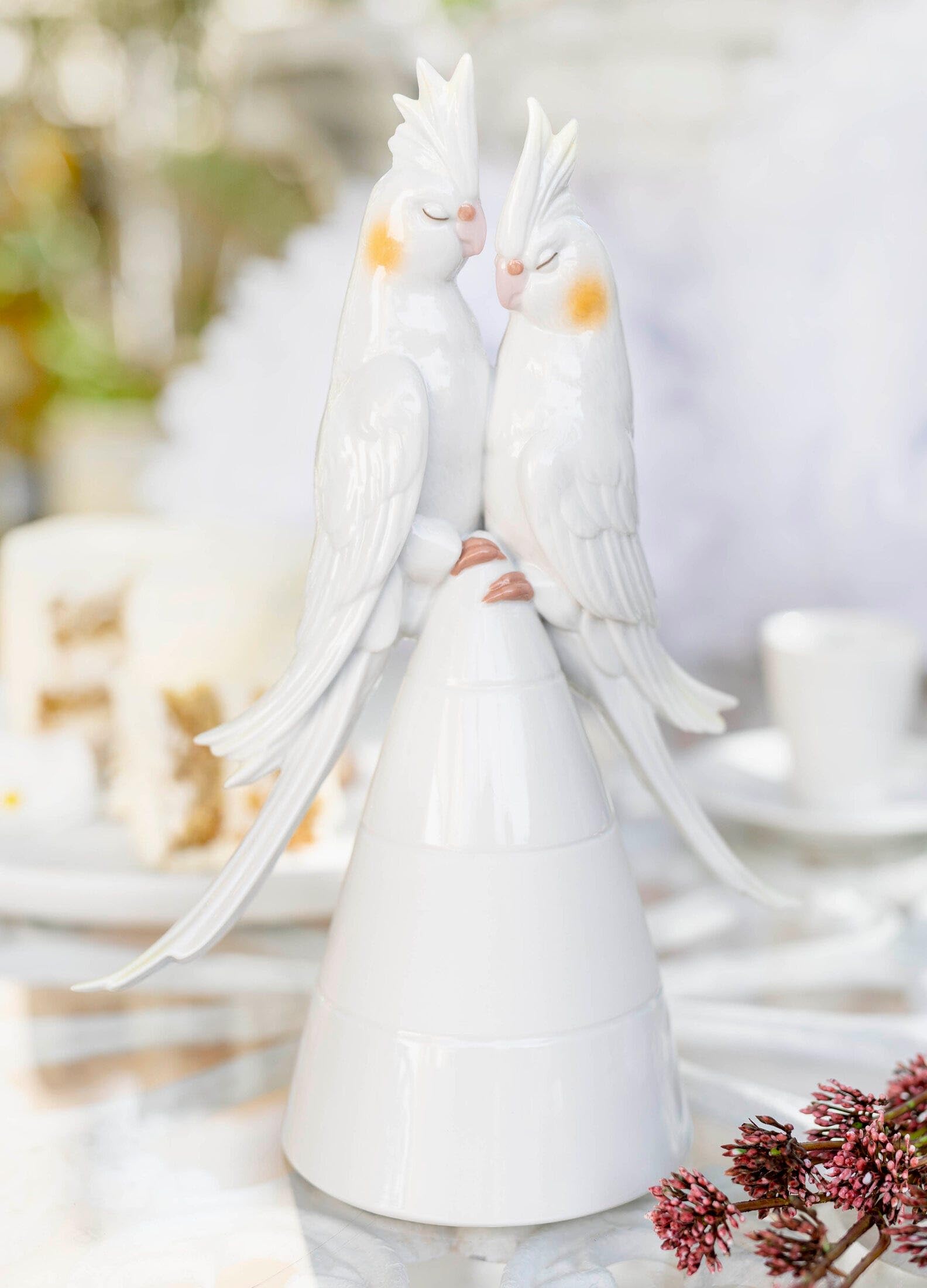 Lladró Ninfe Innamorate scultura porcellana cacatua