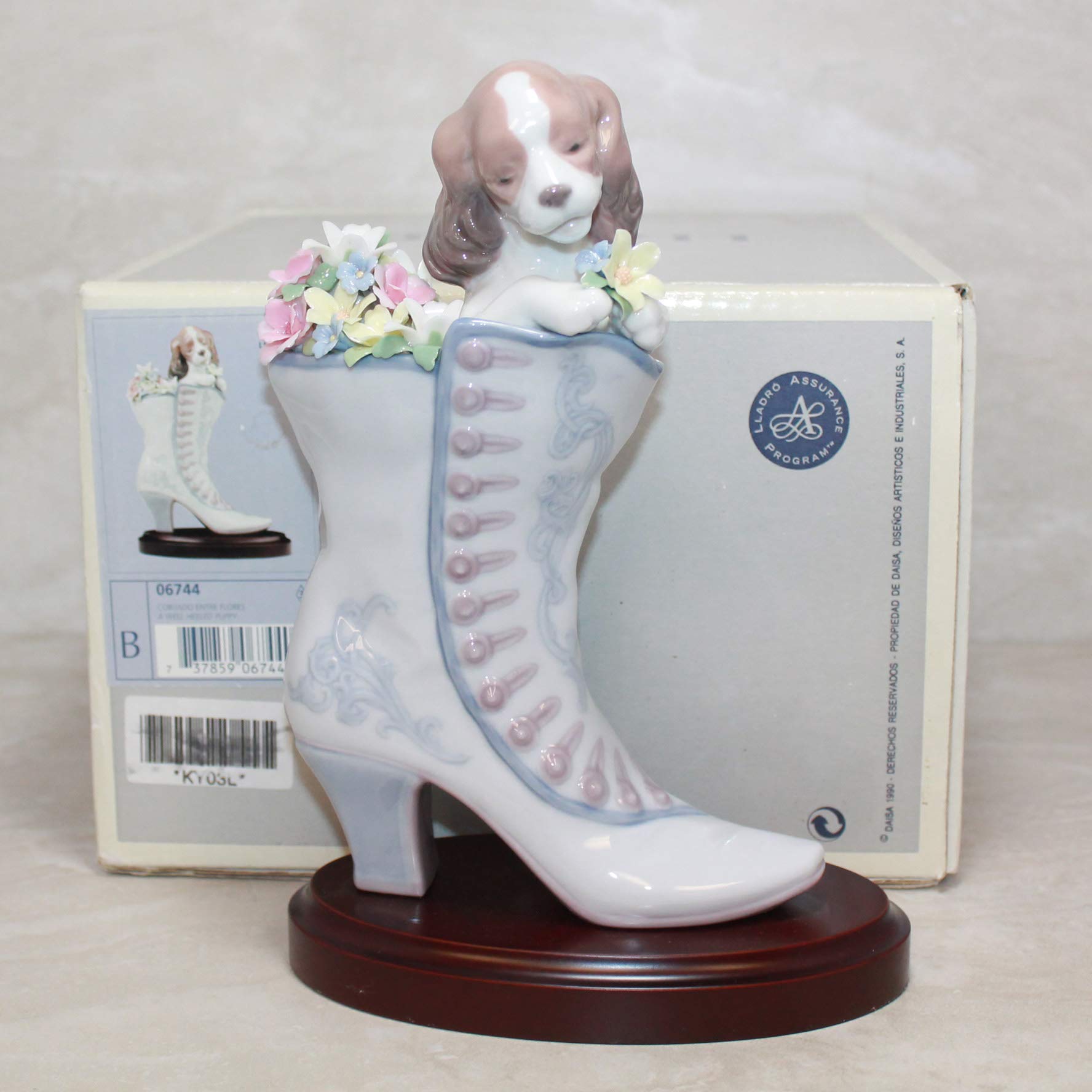 Lladró Sculture Well Heeled Puppy statuetta cane porcellana