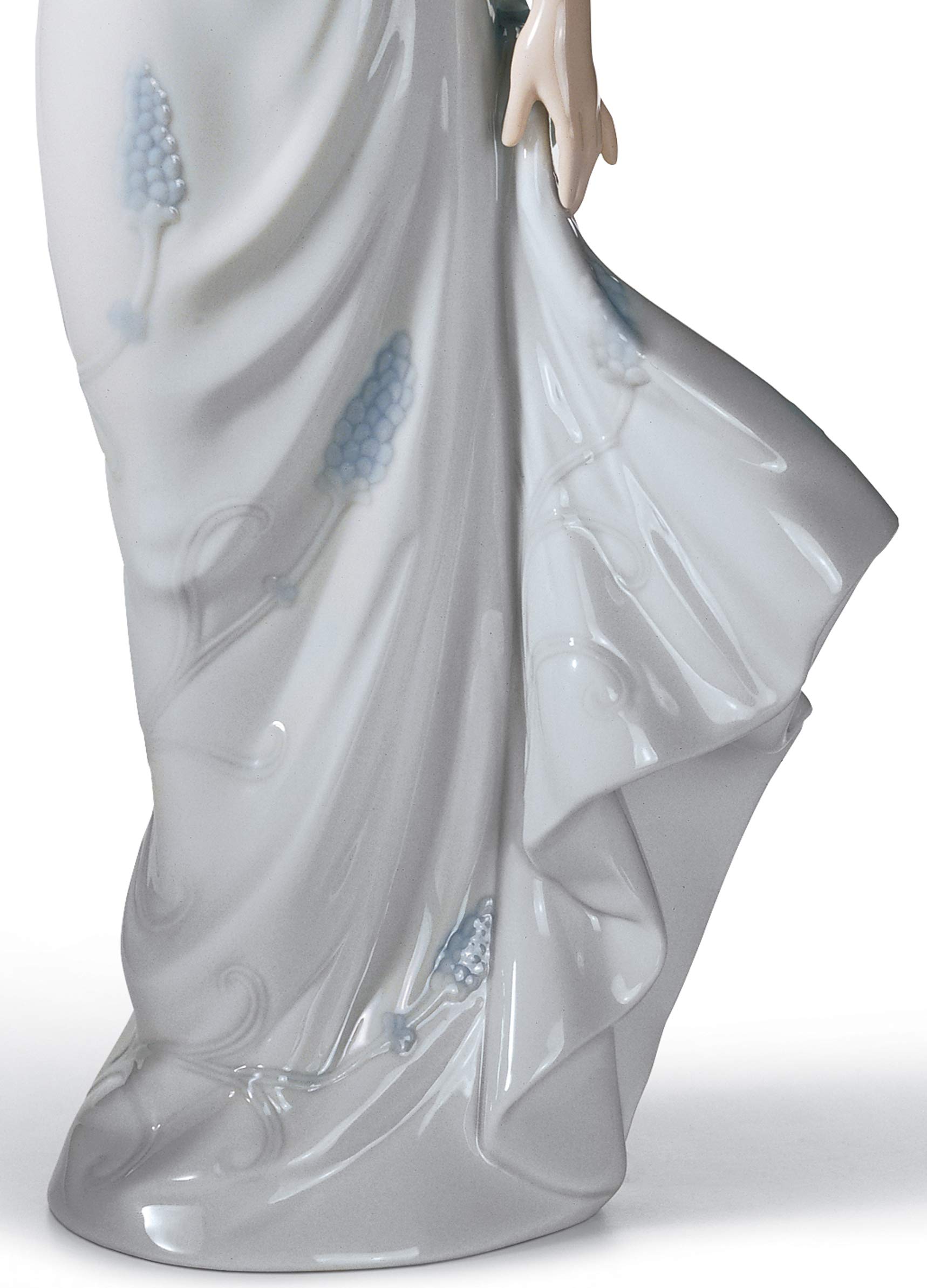 Lladró Sculture Sussurro dei Fiori figurina donna fiori