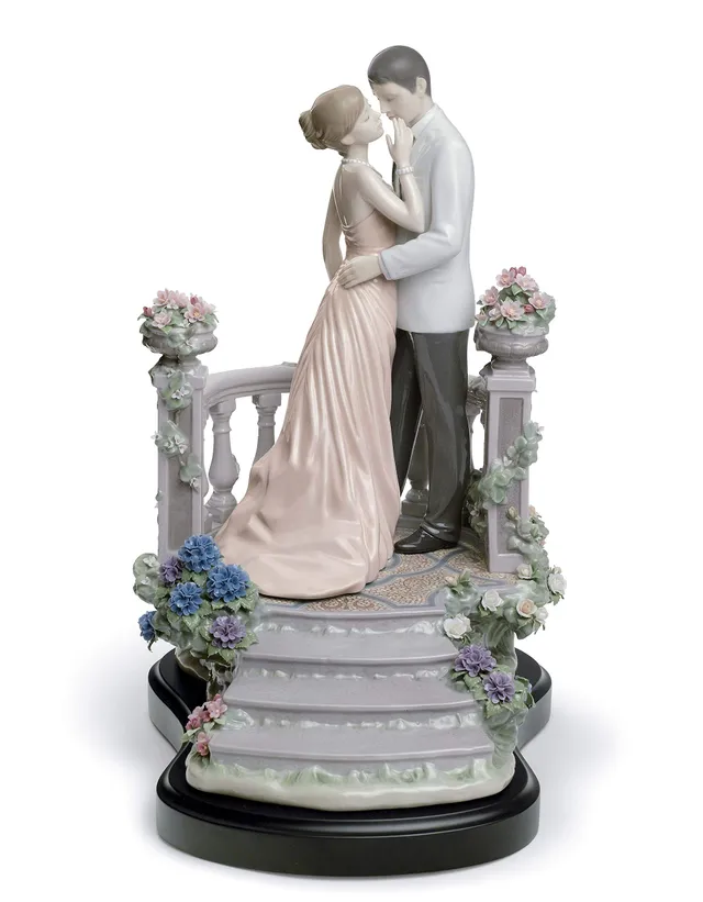 Lladró Sculture Amore sotto la Luna coppia limitata