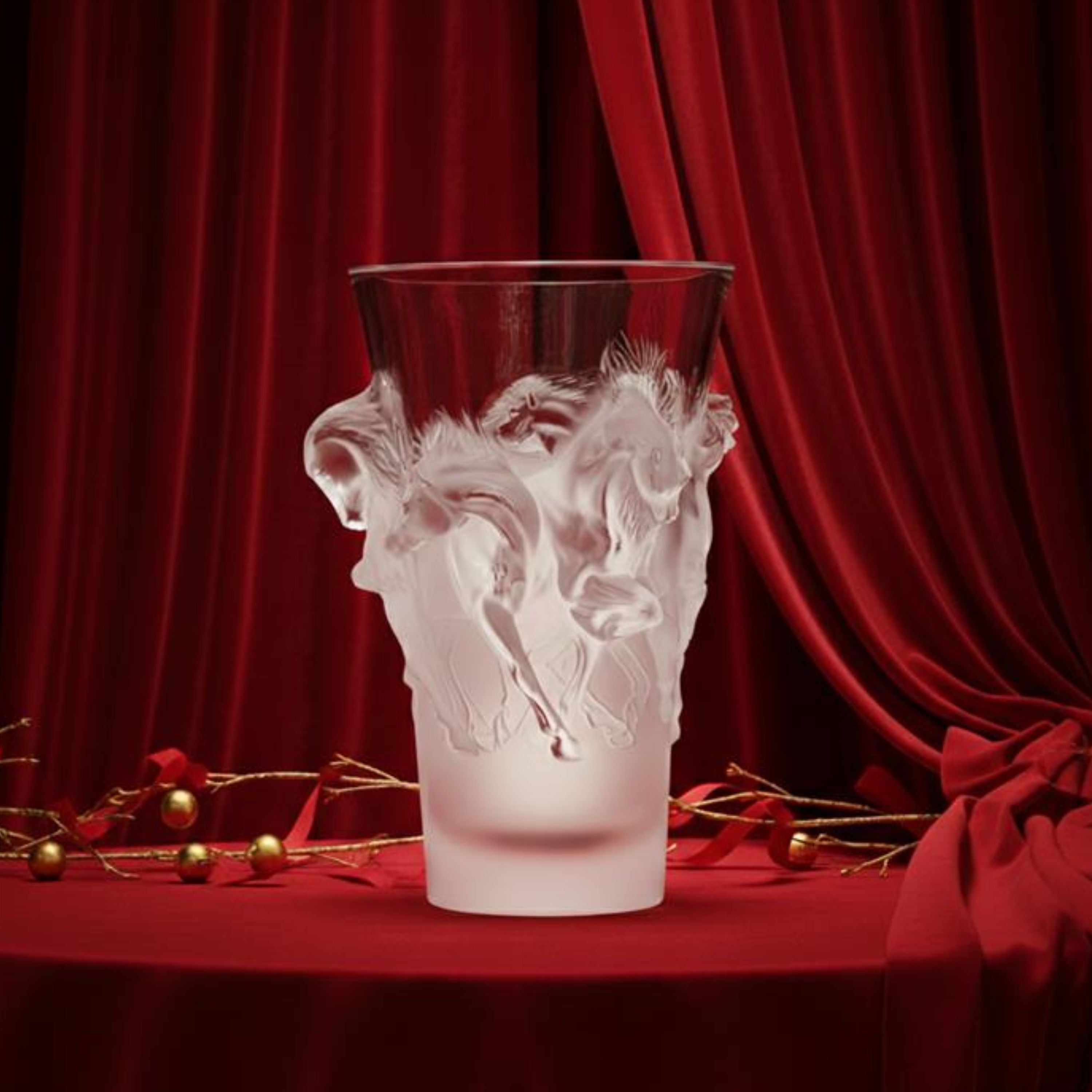 Lalique Equus Vaso in Cristallo con Cavalli
