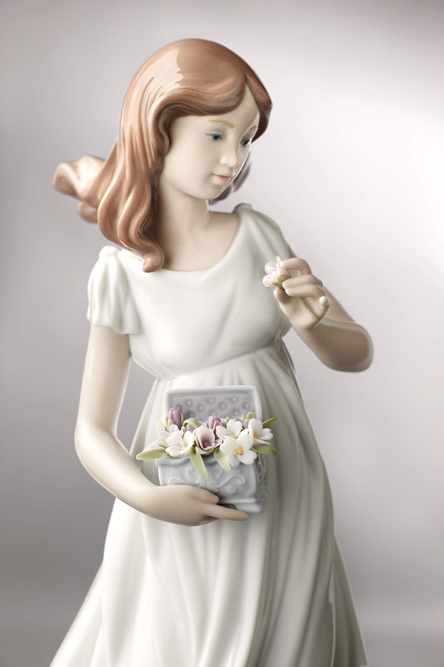 Lladró Tesori della Terra figurina porcellana donna fiori