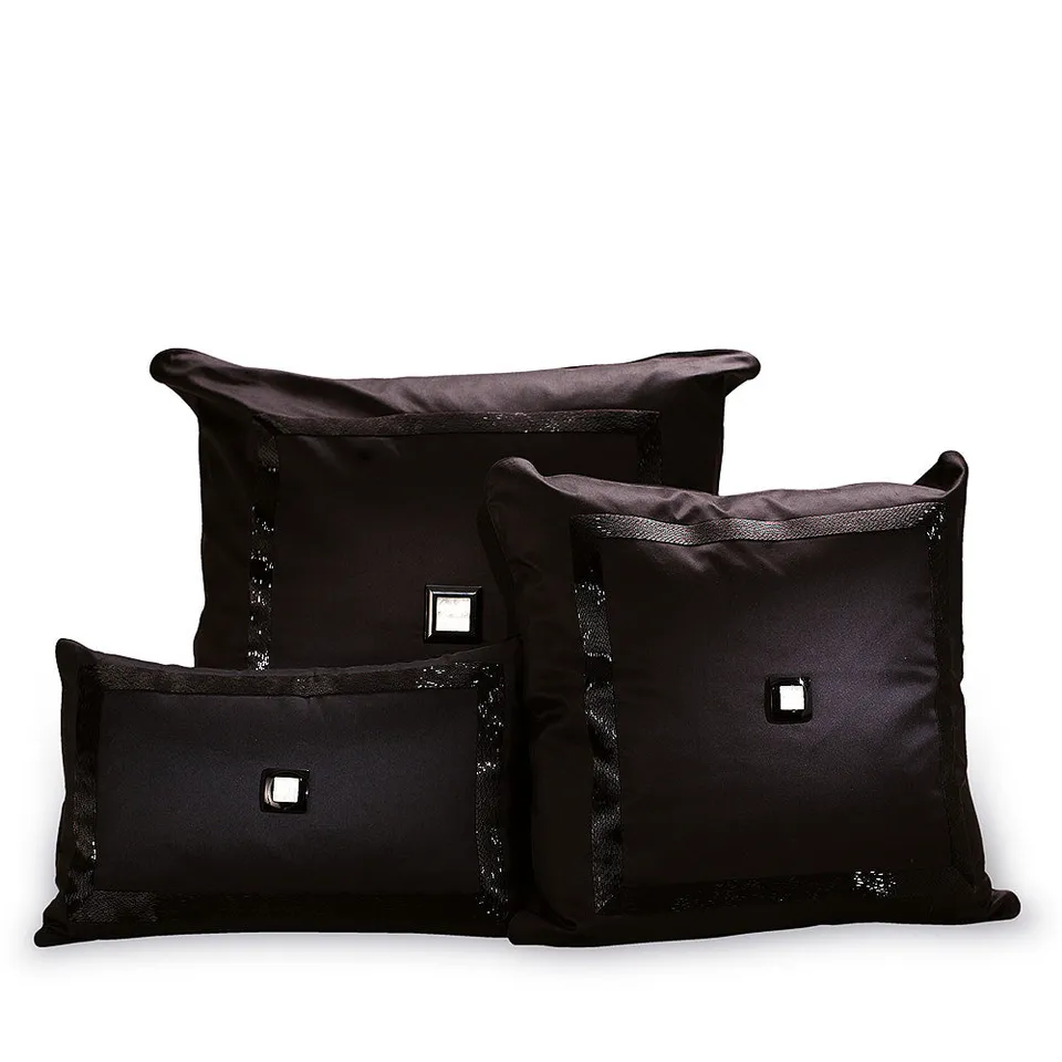 Lalique Textiles Masque de Femme beaded cushion cuscino perline TU