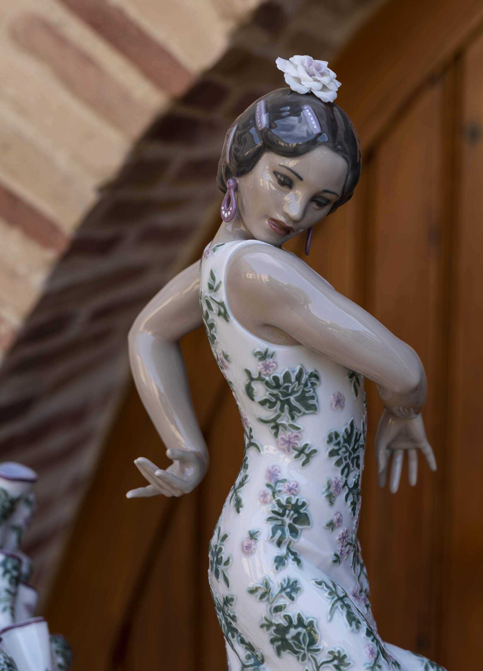 Lladró Alta Porcellana Donna Flamenco scultura verde porpora