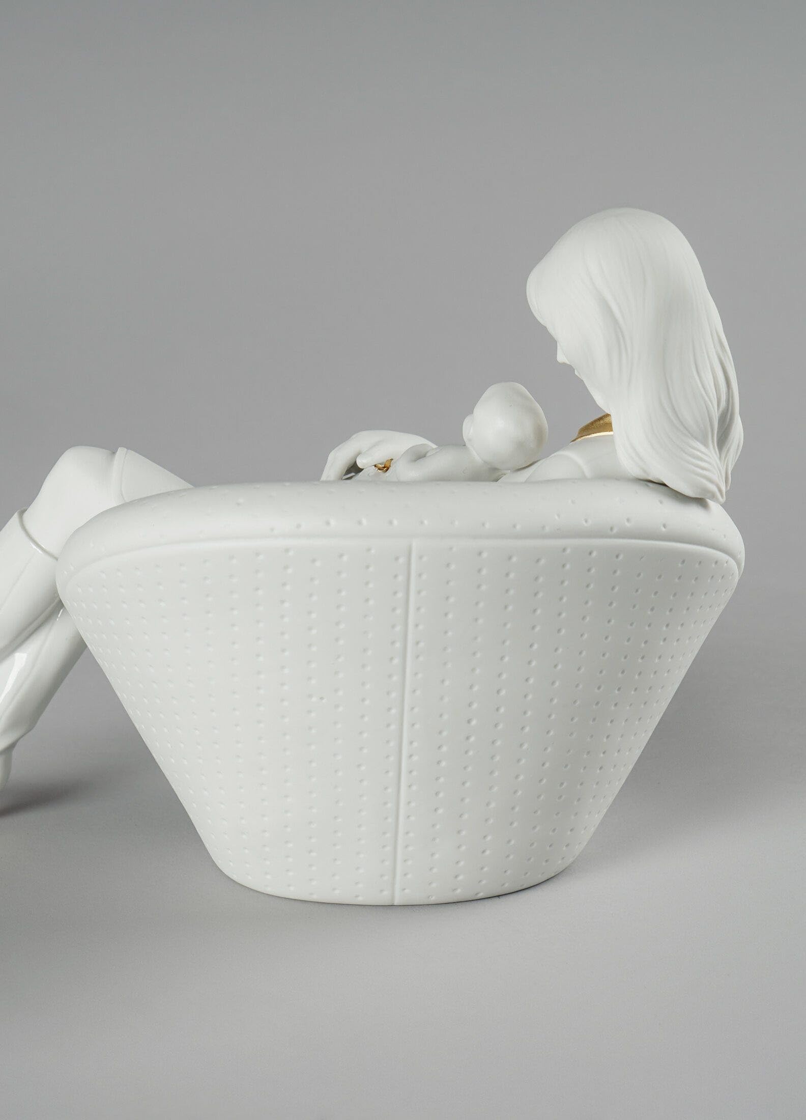 Lladró Sculture Dormendo con Mamma Figurina Bianco Oro Porcellana