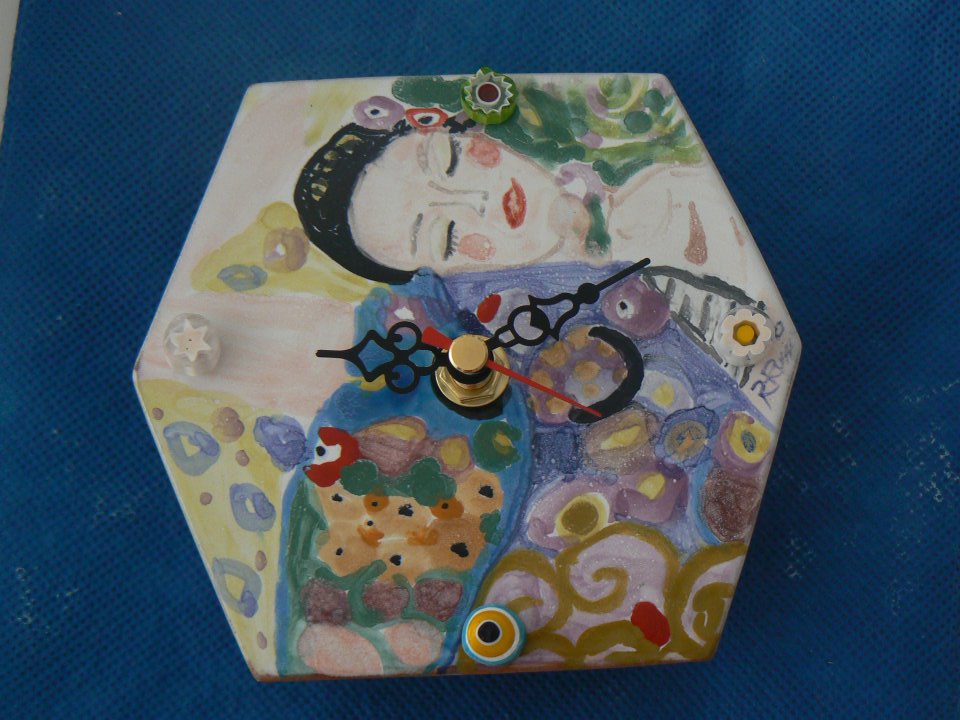 Raffaela Russo Klimt 02 orologio ceramica parete