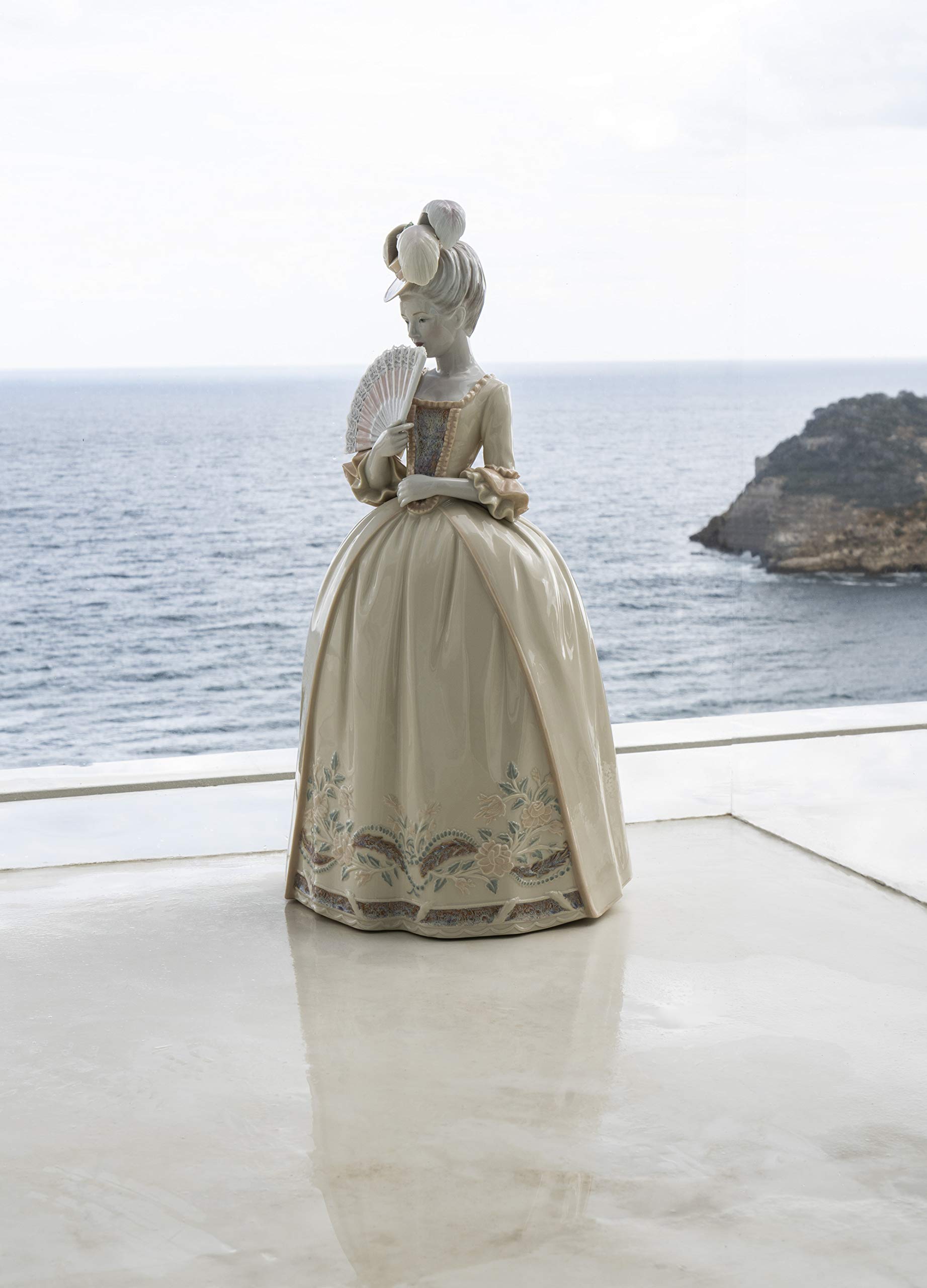 Lladró Sculture Donna Baci scultura beige 63 cm