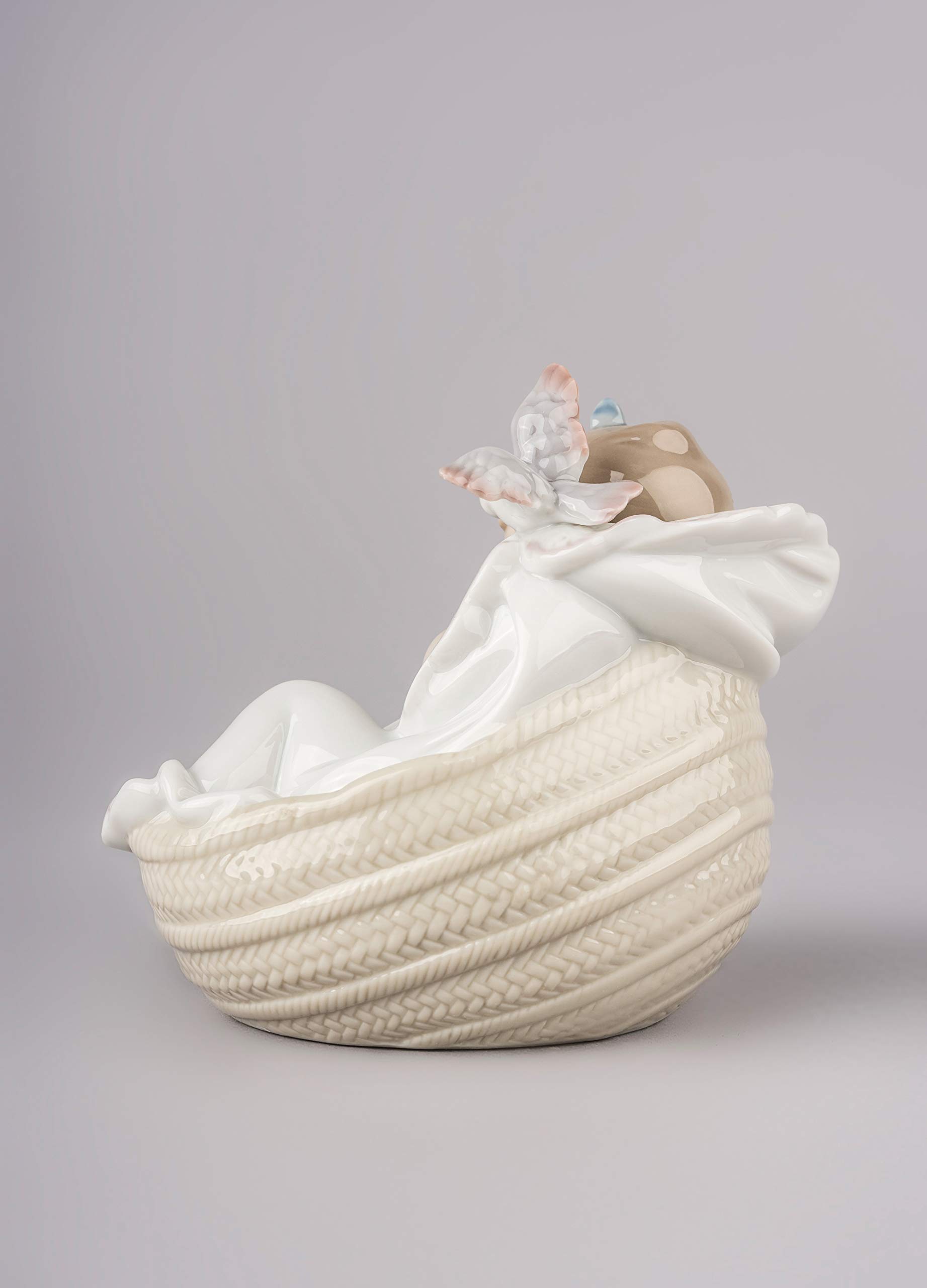 Lladró Sogni D'Oro figurina bambina culla porcellana