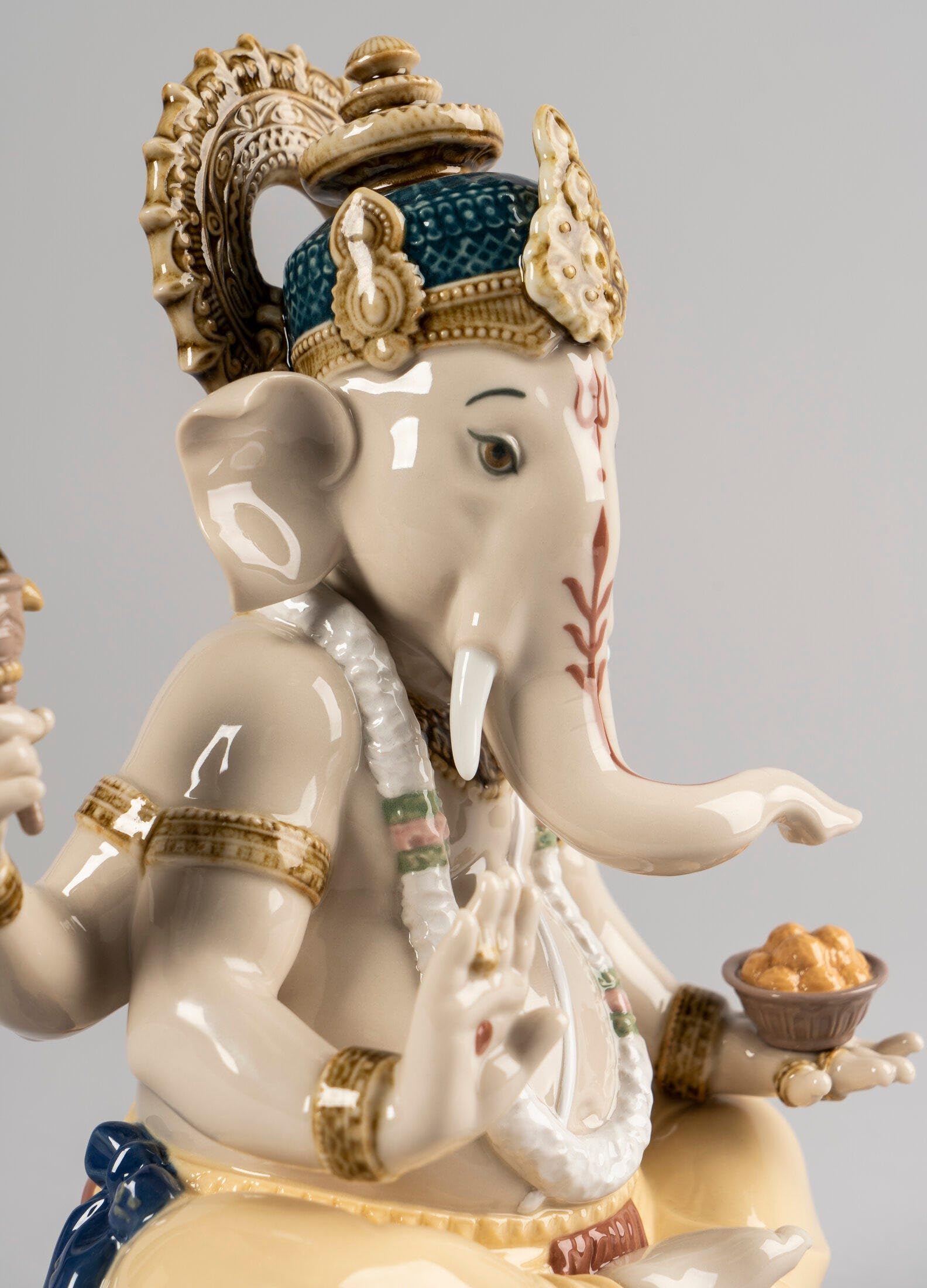 Lladró Alta Porcellana Lord Ganesha scultura divinità indiana