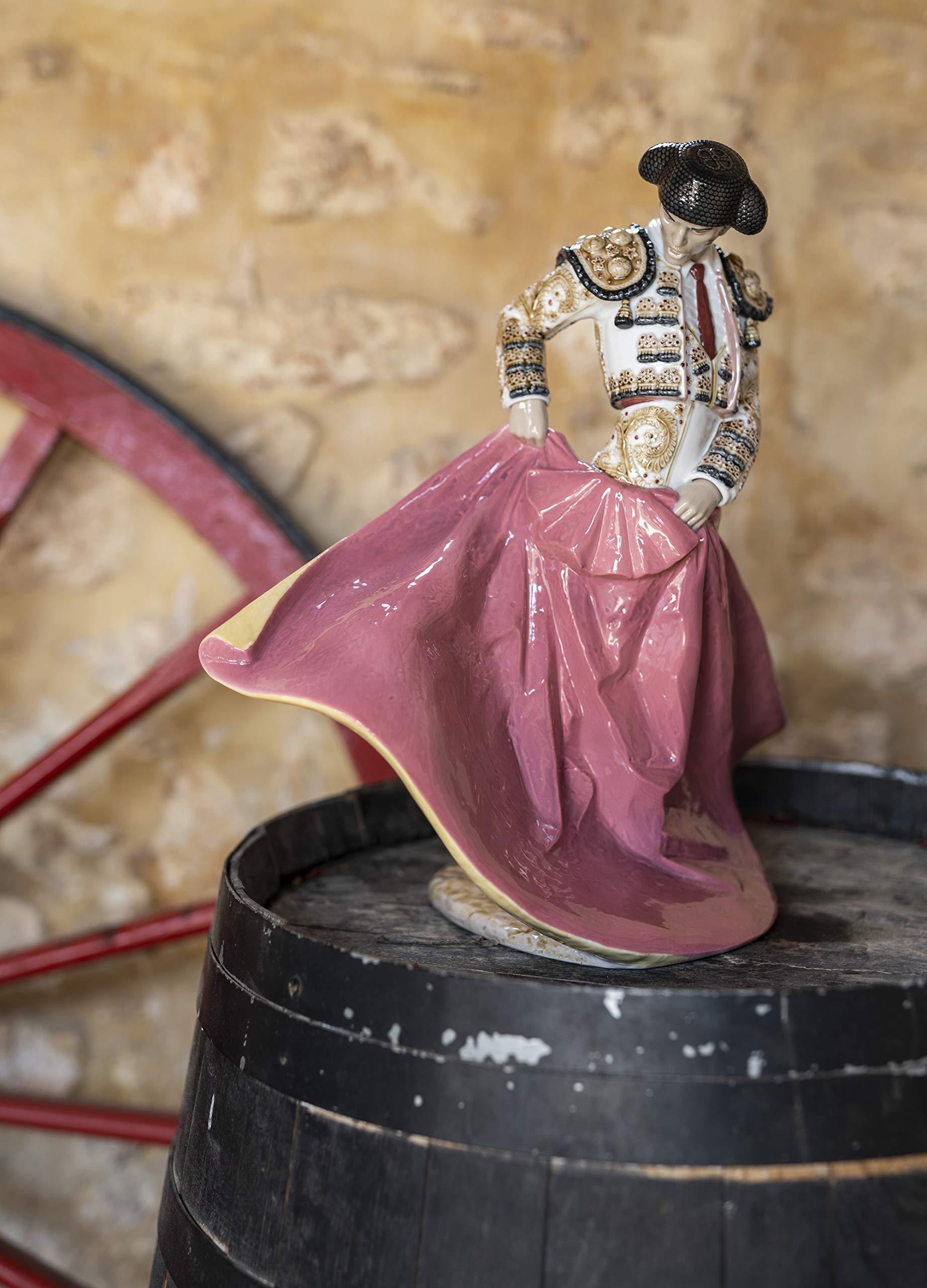 Lladró Il Matador figurina bianca in porcellana