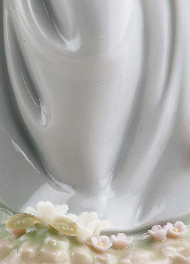 Lladró Sculture Bimba Amica delle Farfalle figurina abito blu