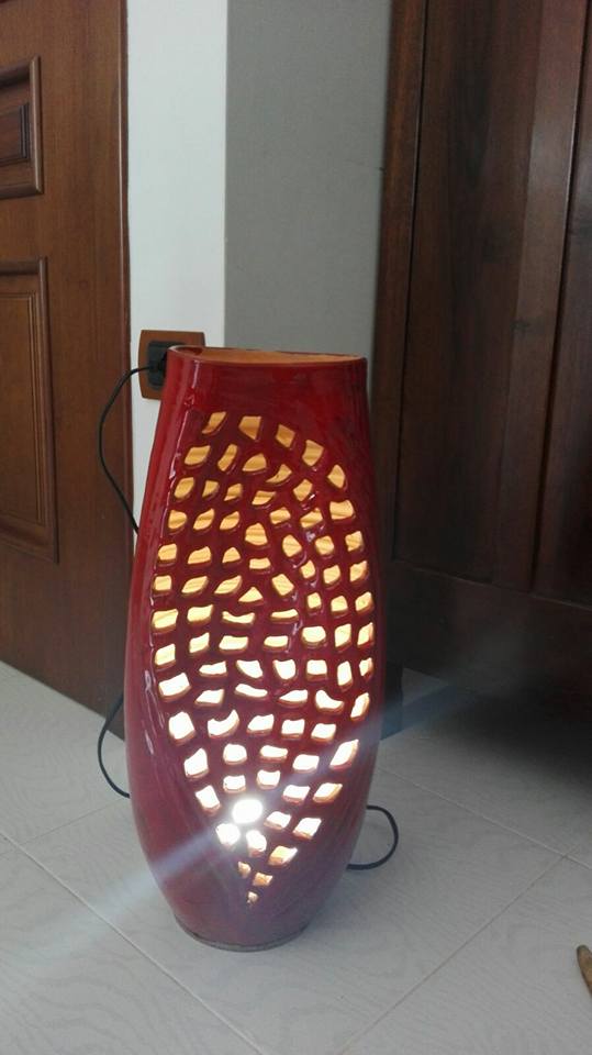 Raffaela Russo Lampada in ceramica lume dipinto a mano