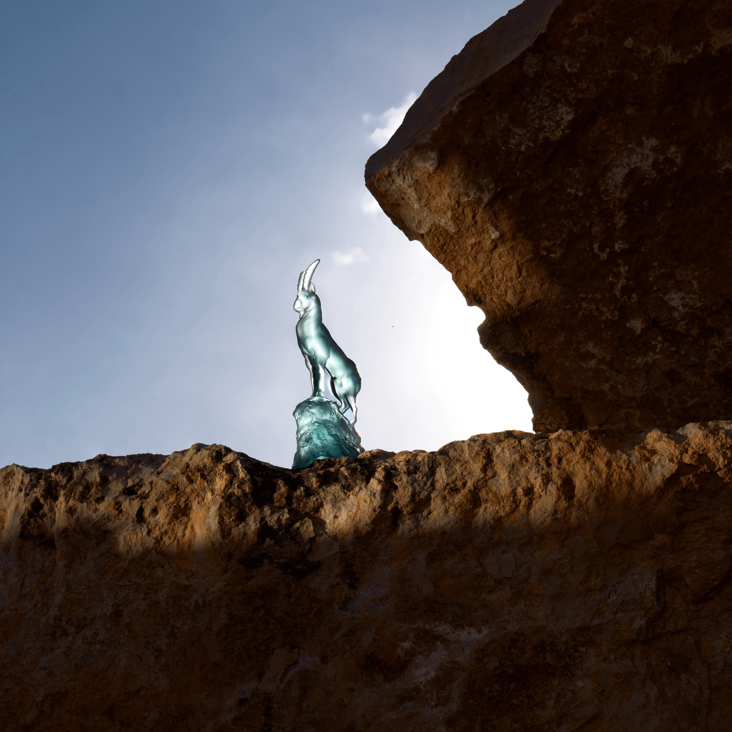 Lalique Ibex scultura stambecco cristallo blu Persepolis unica