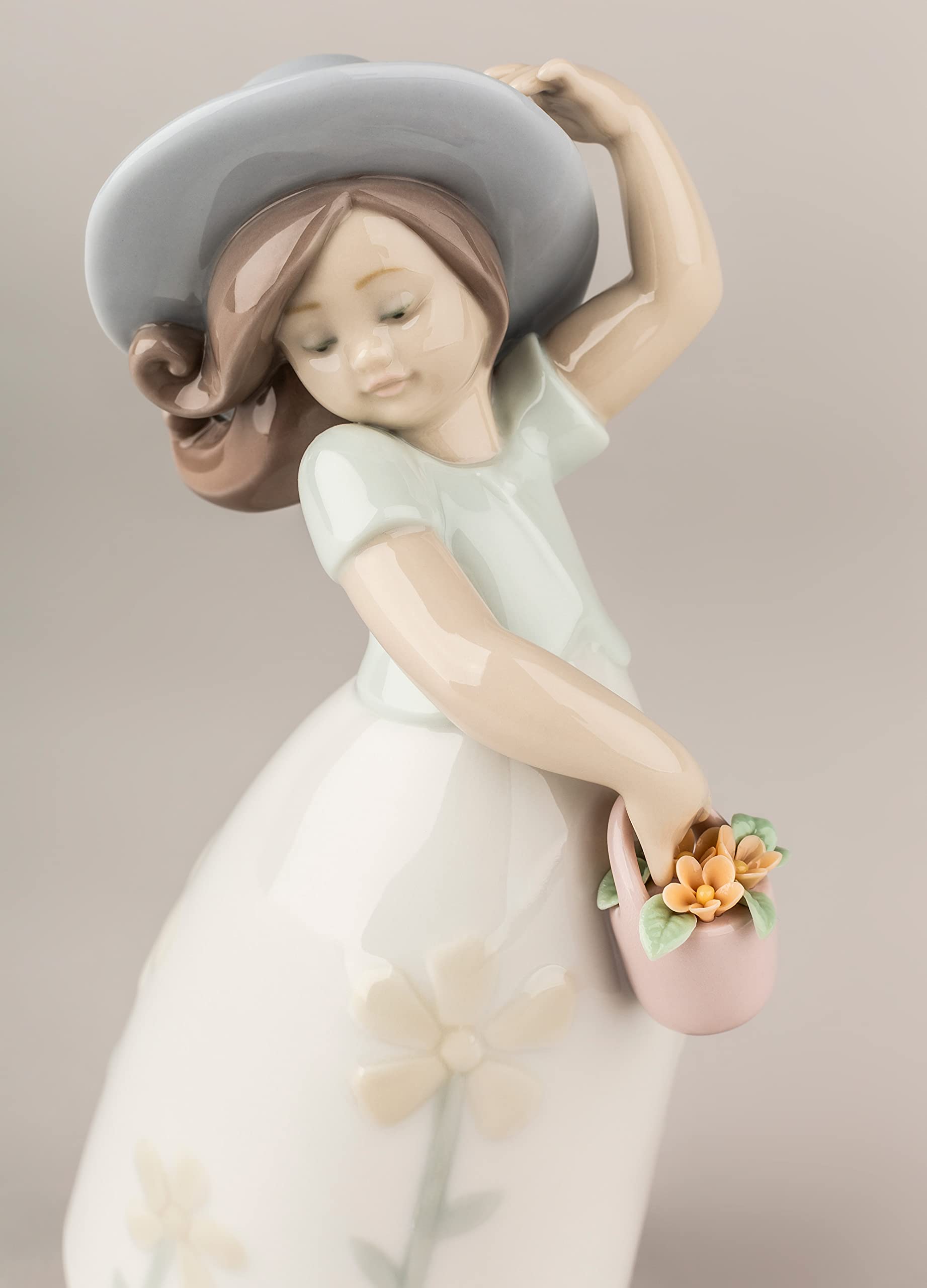 Lladró Bimba Piccola Margherita figurina porcellana fatta a mano