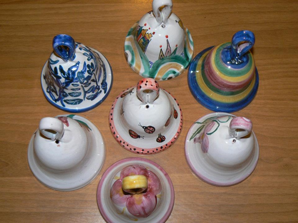Raffaela Russo Campanelle bomboniera ceramica dipinta